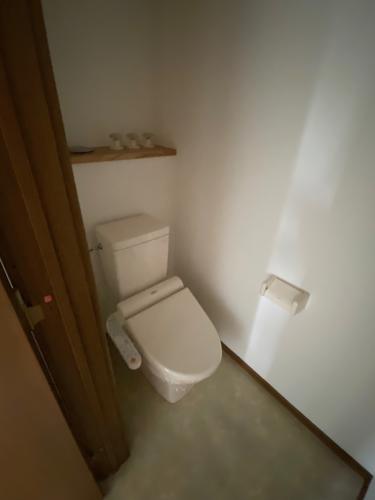 トイレです。温水洗浄便座付き！